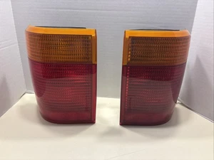95-02 Land/Range Rover  P38 Left/ Right Outer Tail Lamp Light  #2233 Tested - Foto 1 di 14