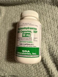 DIPHENHYDRAMINE HCI CAPSULES 50MG 1000 Caps SDA LABS Allergy Relief Exp 08/27 - Picture 1 of 3