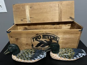 Two Rivers Decoy Company Wooden Duckpair loons and Box Crate With Lid - Picture 1 of 6