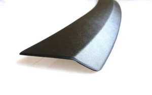 Protector de borde de carga de plástico negro para SsangYong Rexton W SUV (SUV/5) 2013- - Imagen 1 de 6