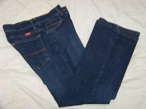 Boys Wrangler Jeans - 6BRHWFS - Size 12 Husky (30 x 26) - Picture 1 of 8