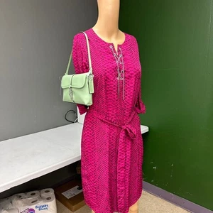 Coach Hamptons Shoulder Bag in Brass/Bubblegum Green Leather CP132 - Picture 1 of 7