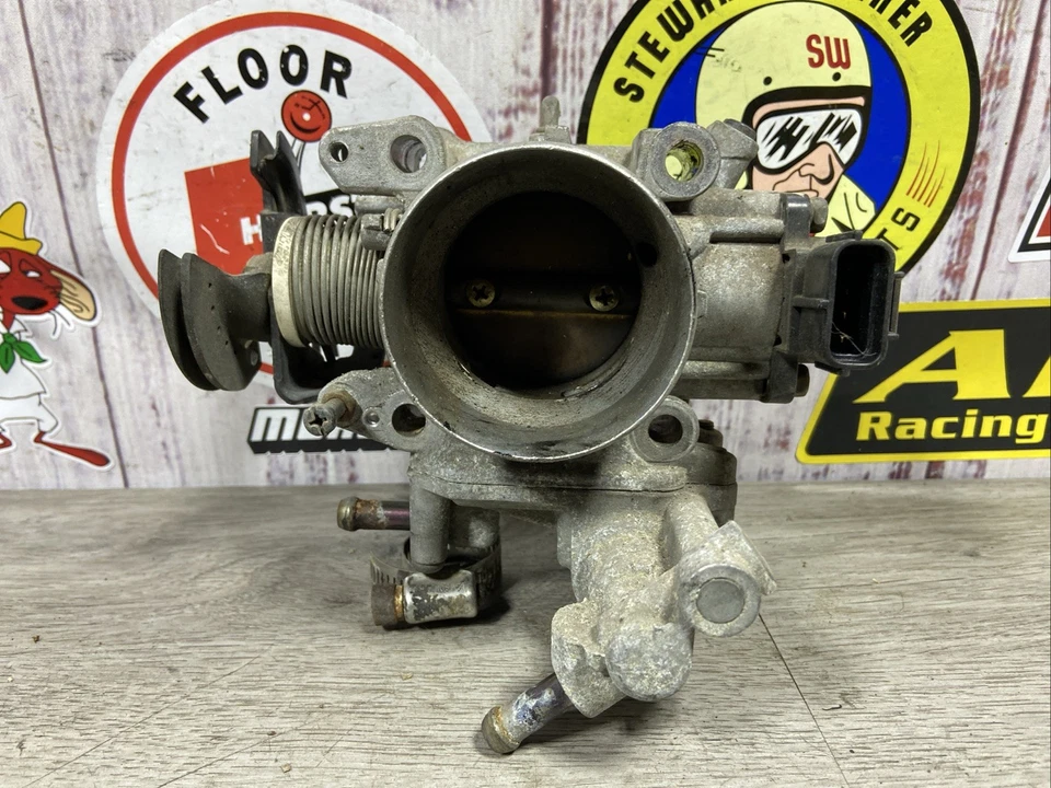 Conjunto completo de válvula de cuerpo de acelerador Geo Tracker 1994-98 fabricante original con sensores 1,6 l Foto 1 de 4