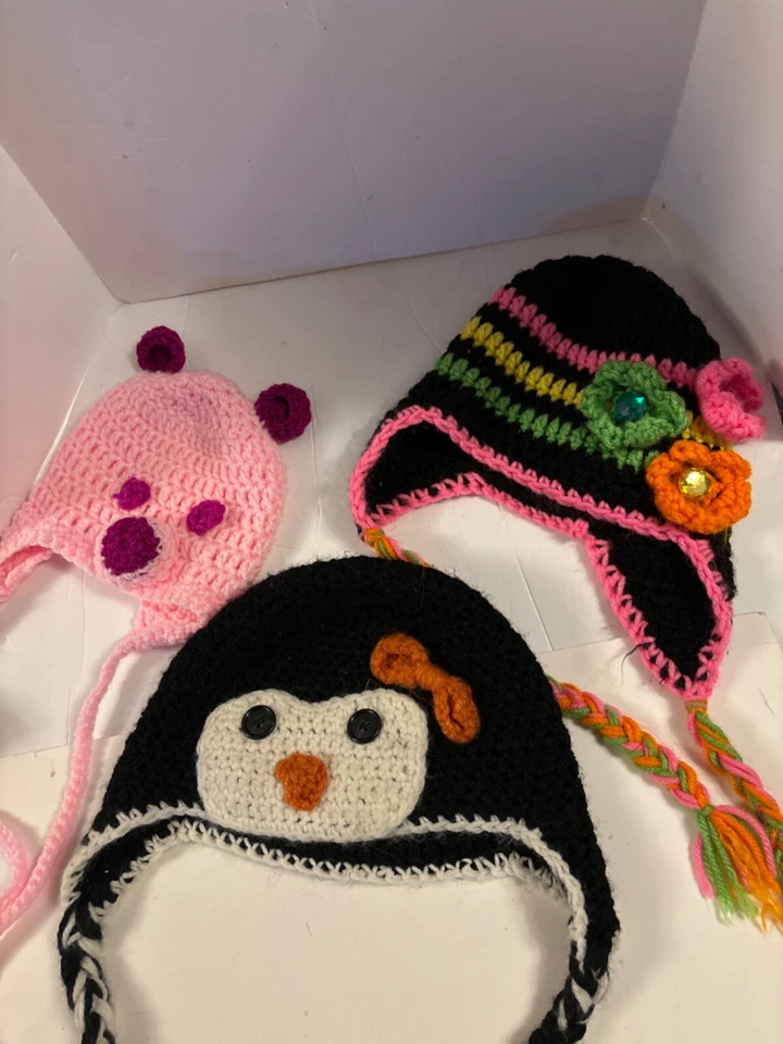 3 sombreros vintage de ganchillo para niñas penquin flores oso Foto 1 de 1