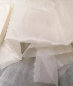 Sheer Curtain Fabric drape voile metallic cream shimmer ivory panel 300x50cm - Picture 1 of 4