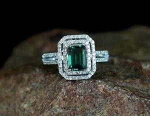 Emerald Cut Simulated Green Emerald Pretty Wedding Ring In 14k White Gold Plated - Picture 1 of 4