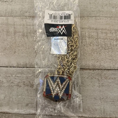 WWE Wrestling World Universal Champion 2020 Collar Tono Dorado Estrás Colgante Foto 1 de 4