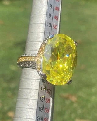 Charles Winston Sterling Silver Canary & White Cubic Zirconia BOLD Ring - Image 1 of 4