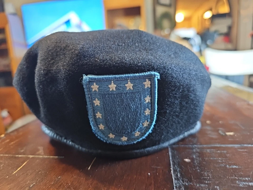 Black Military  Wool Uniform Beret with US Army Blue Flash Sz. 6-7/8 - Image 1 of 4