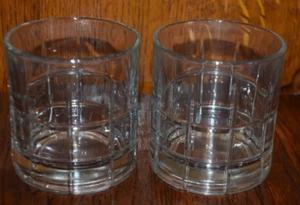 Vintage Set of 2 Anchor Hocking TARTAN Clear Glass Lowball Whiskey Rocks Glasses - Picture 1 of 2