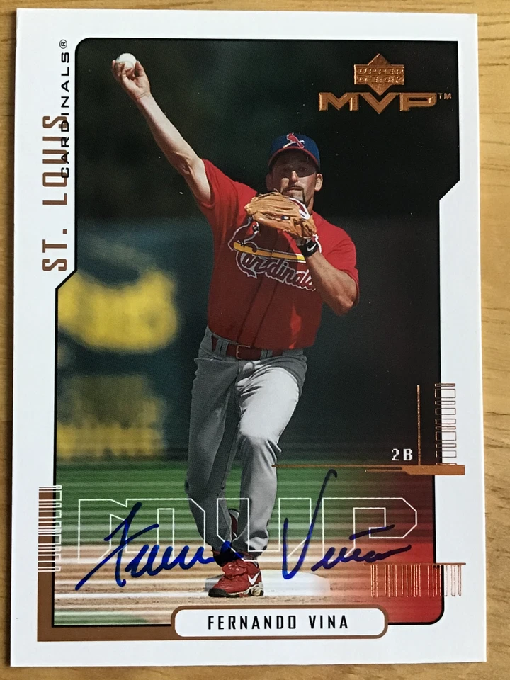 FERNANDO VINA ST. LOUIS CARDINALS SIGNED UPPER DECK 2000 CARD #53 AUTOGRAPH - Image 1 of 1