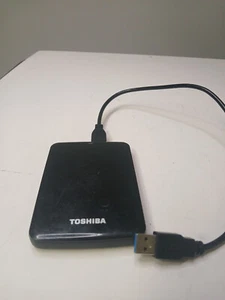 Toshiba HDTC710XS3A1 Canvio Connect 1TB Portable Hard Drive V73600-C - Photo 1/1