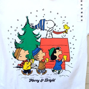 Camiseta de Navidad Peanuts Snoopy Charlie Marrón Mediana Blanca Feliz y Brillante Nueva con Etiquetas - Imagen 1 de 4