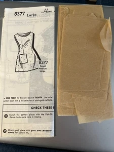 VTG MAIL ORDER SEWING PATTERN-#8377-GIRL SZ LG (7-8)-APRON-UNPRINTED -COMPLETE - Picture 1 of 2