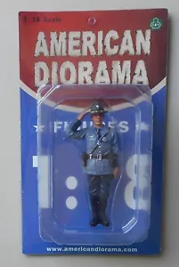 STATE TROOPER BRIAN POLICE BLU AMERICAN DIORAMA Statuetta scala 1:18 Figura 4" - Foto 1 di 1