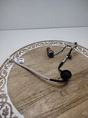 LEXUS HS250H 2010-2012 PASO LUZ TRASERA DERECHA LUZ CABLEADO OEM Foto 1 de 4