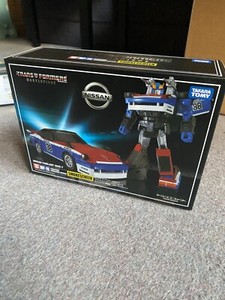 Transformers Official Takara Masterpiece MP19 Smokescreen