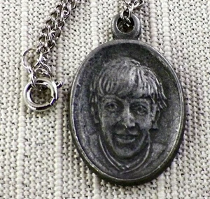 John Lennon Pendant and Necklace Beatles - Picture 1 of 3