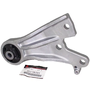 Genuine Rear Right Diff Mount Bracket for Mitsubishi OUTLANDER PHEV GG3W 2.4 - Picture 1 of 7