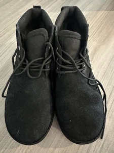 Koolaburra by UGG Kids Advay 1132913K Suede Upper Black Size 3 - Picture 1 of 7