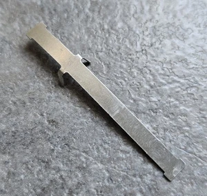 ROLAND Schlüssel Rückholfedern für D70, D5, U20 und andere - Bild 1 von 3