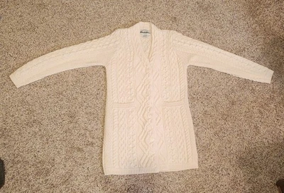 Aran Crafts - 爱尔兰品牌象牙束腰美利奴羊毛毛衣,小号 — 第 1/4 张图片