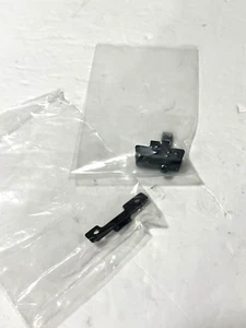 Soporte de bloqueo de micrófono/altavoz Kenwood TK-2160, TK-3160 - Imagen 1 de 4