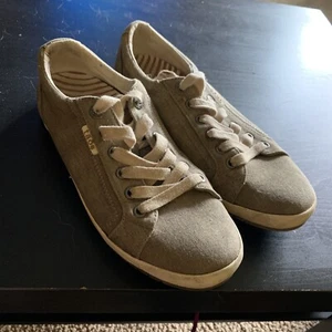 Taos Star Tan Canvas Casual Lace Up Sneakers Shoes Women's 8 - Picture 1 of 10