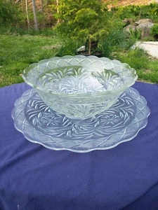 Vintage Glass Punch Bowl with Glass Designer Tray/Plate - Picture 1 of 11