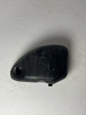 Cubierta de filtro de aire Homelite Trimmer UT20635R Foto 1 de 3