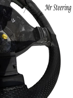 适用于宝马 Z3 COUPE / ROADSTER 黑色穿孔皮革钢轮盖 95-02 — 第 1/3 张图片