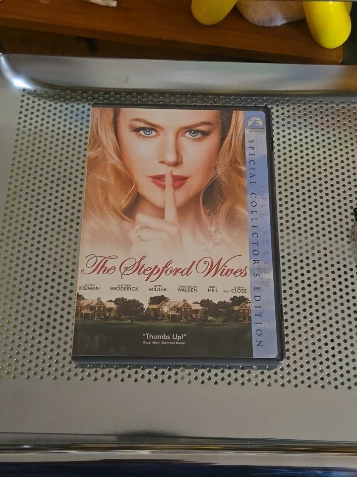 THE STEPFORD WIVES SPECIAL COLLECTOR'S EDITION DVD - Image 1 of 1