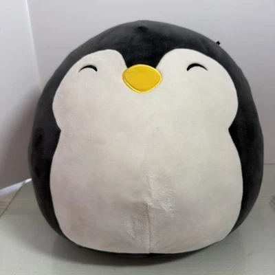 Squishmallows Luna el Pingüino Negro (12”) Usado Pero Buen Estado  Foto 1 de 4