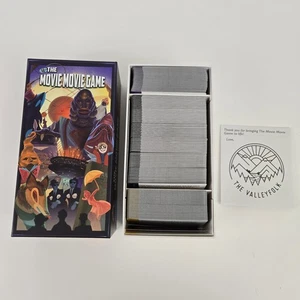 The Movie Movie Game con Videogioco e TV Show Expansion Pack Party Card Game - Foto 1 di 9