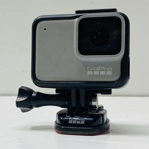 GoPro HERO7 White Action Camera - Picture 1 of 7