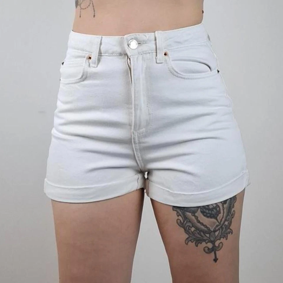 White Denim Shorts High Waisted Size 8 Primark VGC - Image 1 of 4