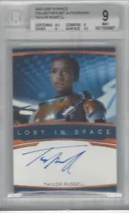 2022 LOST IN SPACE COLLECTOR'S SET AUTOS TAYLOR RUSSELL (JUDY ROBINSON) MT BGS 9 - Picture 1 of 2