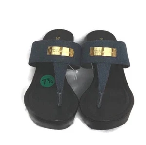 BCBGeneration Domonique Damen-Sandale blau Denim goldfarbenes Logo Keilabsatz Größe 7,5 - Bild 1 von 9