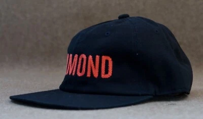 Nueva gorra Diamond Supply Co. 6 paneles negra sin estructura para hombre con cierre a presión RHTDAM-29 Foto 1 de 4