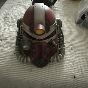 Fallout 51b Helmet - Picture 1 of 3