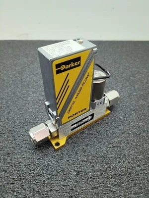 Parker Porter Digital Mass Flow Controller 701-AAASVPRW SIH4 300 SCCM VCR Male - Image 1 of 4