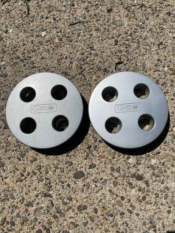 Tapacubos originales Geo Storm 1991 a 1993 Foto 1 de 4