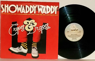 SHOWADDYWADDY Crepes & Drapes UK LP VG+ Plays Well 1979 Arsista ARTV3 Vinyl - Imagem 1 de 3