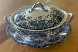 Tureen victoriano con tapa de Late Mayer - Imagen 1 de 4