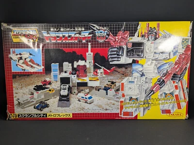 Transformers G1 Metroplex complete Takara C-70 VINTAGE Scramble City Japanese - Image 1 of 4