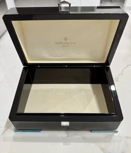 Authentic Patek Philippe Wood Watch Box H997.em123 Nautilus Aquanaut More - Picture 1 of 6