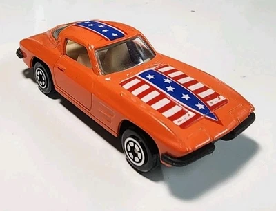 Yatming #1040 '63 Chevy Split Window Corvette 1/64 Diecast Stars & Stripes - Image 1 of 4