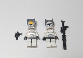 LEGO Star Wars Minifigure Lot Clone Trooper + Pilot Phase 1 AOTC Gunship 75021