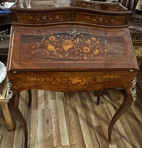 Antique 19th Century French Louis XV Inlaid Convex Slant Front Desk Hidden Slide - Picture 1 of 15