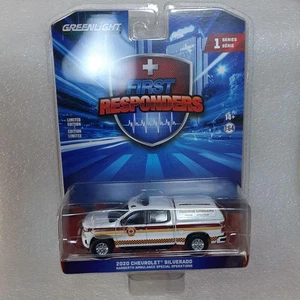 Rare 2020 Chevrolet Silverado Ambulance 1/64 Greelight - Picture 1 of 6